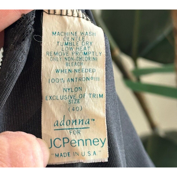 Vintage Womens Adonna Black Slip Dress 40/M Satin/Lace Lingerie Union Made USA - Picture 7 of 8